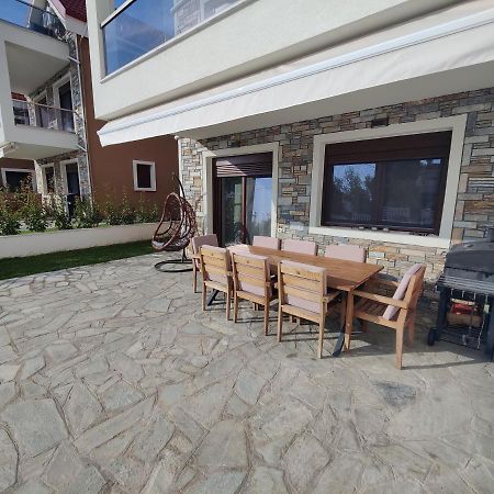 Villa Cassiopeia Nikiti  Eksteriør billede