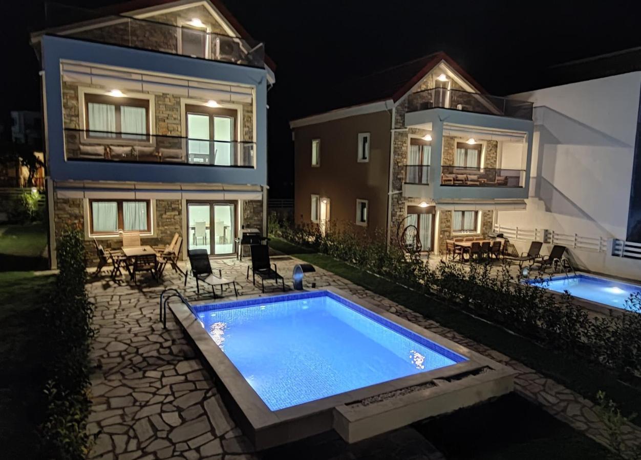 Villa Cassiopeia Nikiti  Eksteriør billede